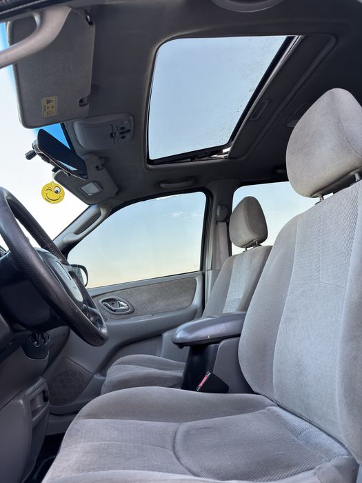 Mazda Tribute 2002 Автомат