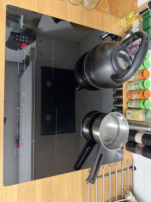 Płyta indukcyjna Whirlpool  230/415V, 7,2kW
