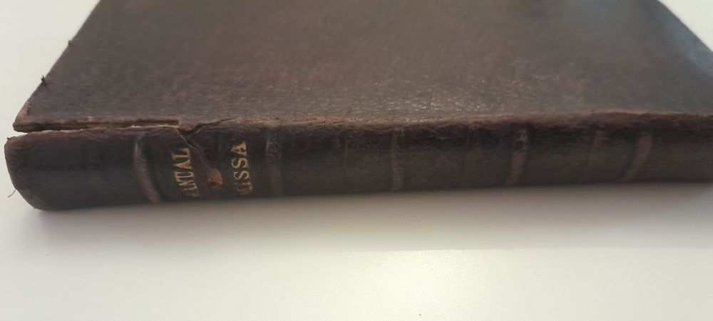 Livros bastante antigos