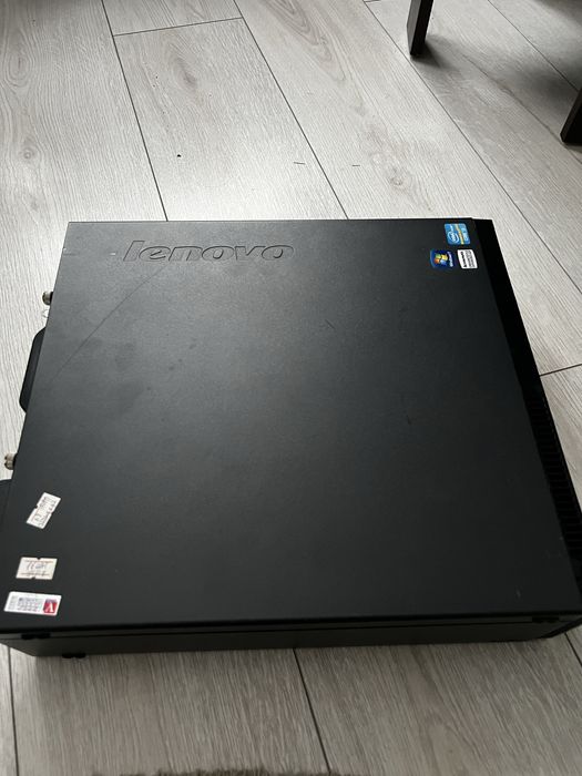 Продаю компʼютер