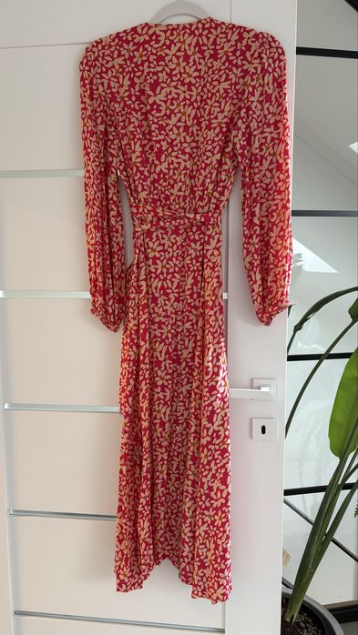 Kopertowa Sukienka Le collet w kwiaty r.S