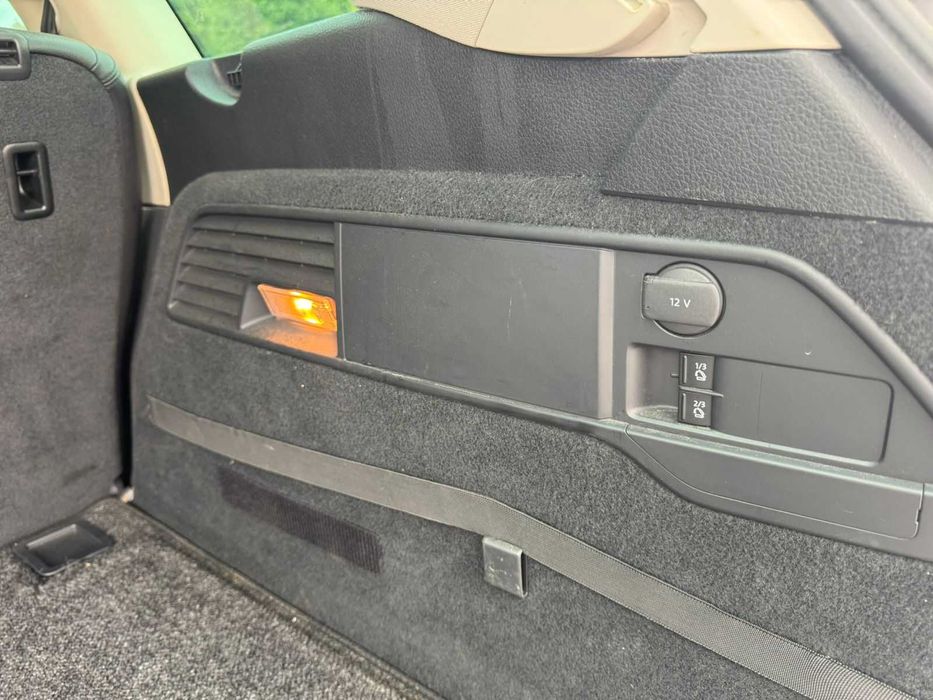 VW Touareg  є все що може бути