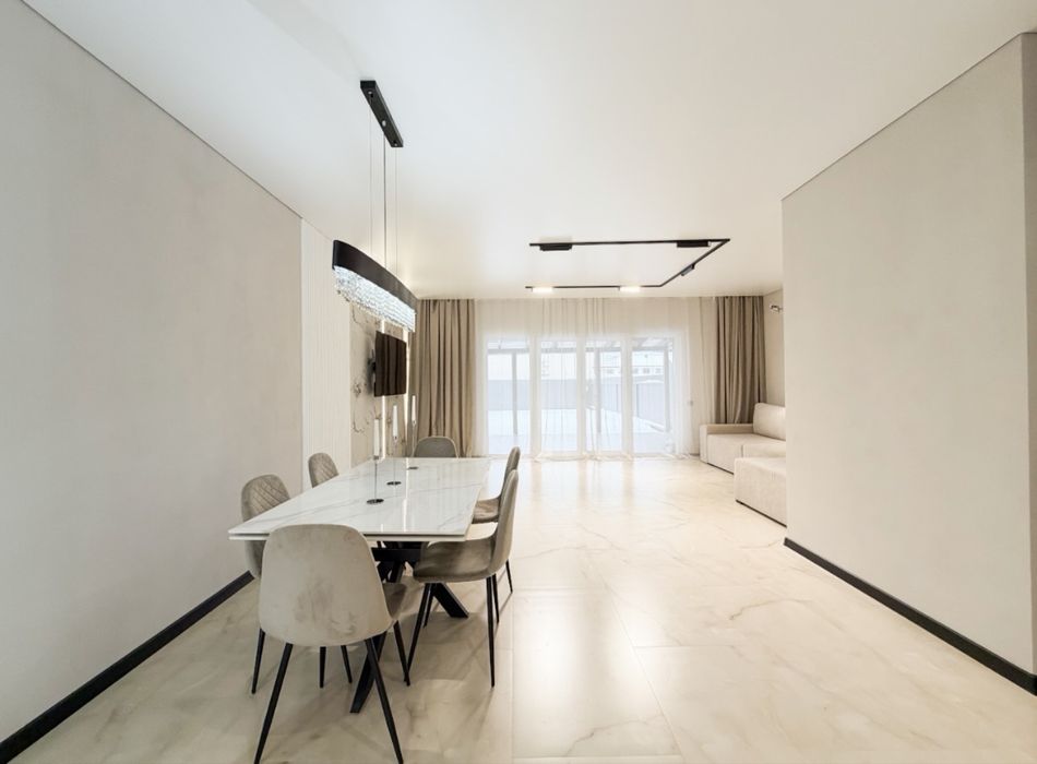 Продаж таунхауса в New Village