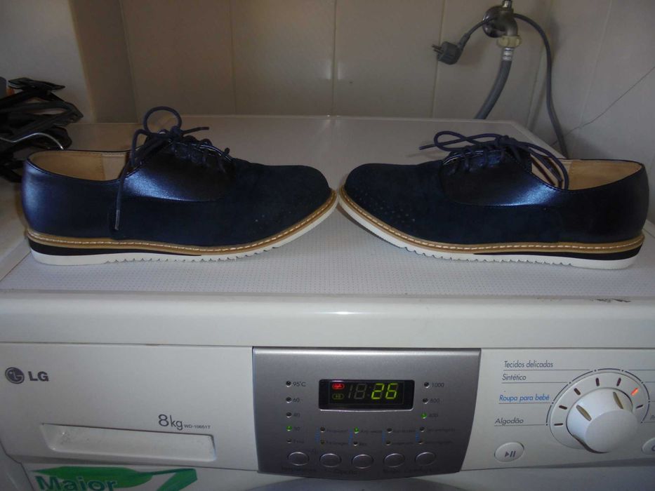 sapatos de senhora desportivo