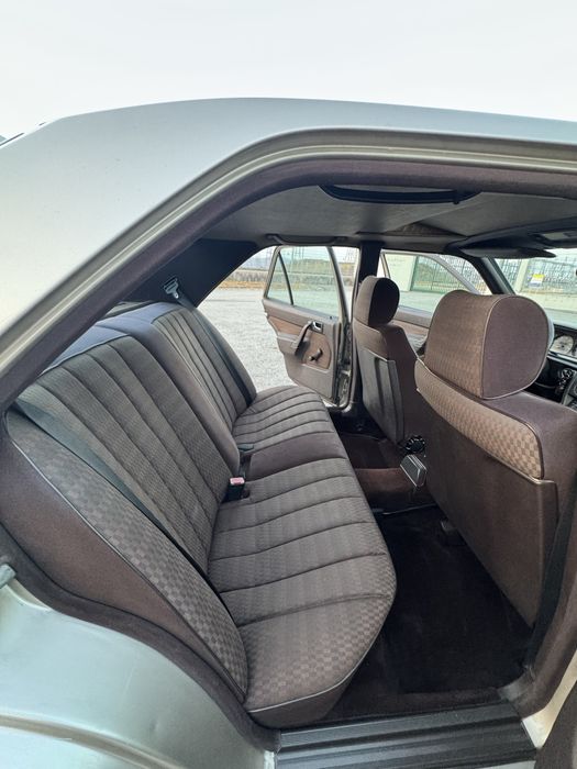 Mercedes-Benz 190D
