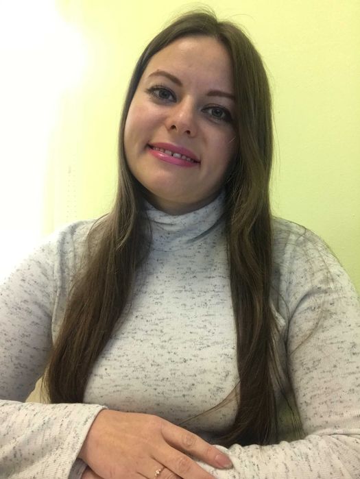 Репетитор з іспанської та англійської мов.