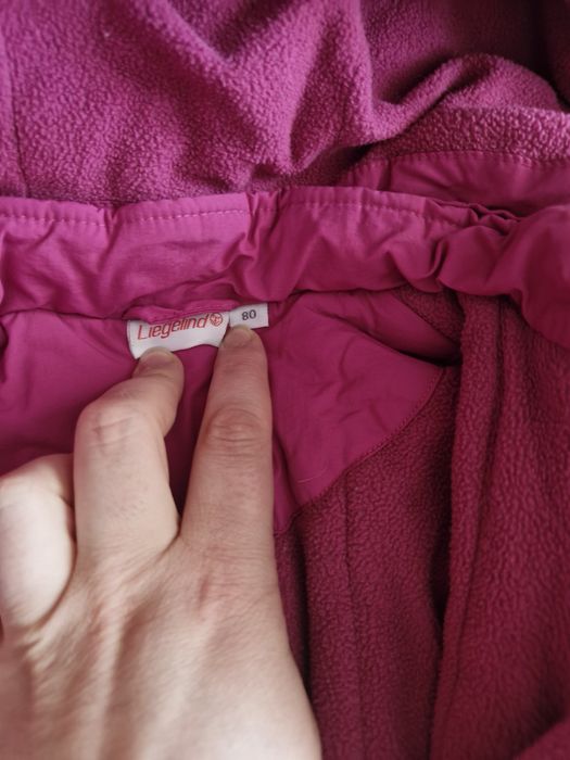 Подарую зимові комбінезон на дівчинку 74-86см