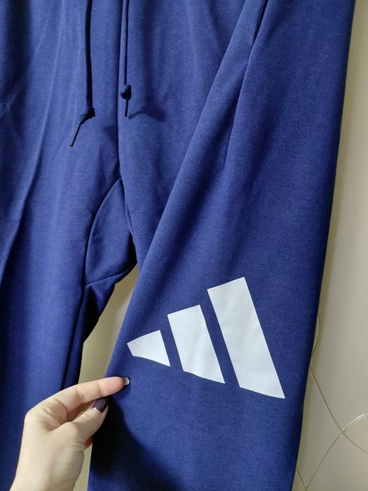 Штани чоловічі adidas  оригінал р. L(штаны адидас оригинал