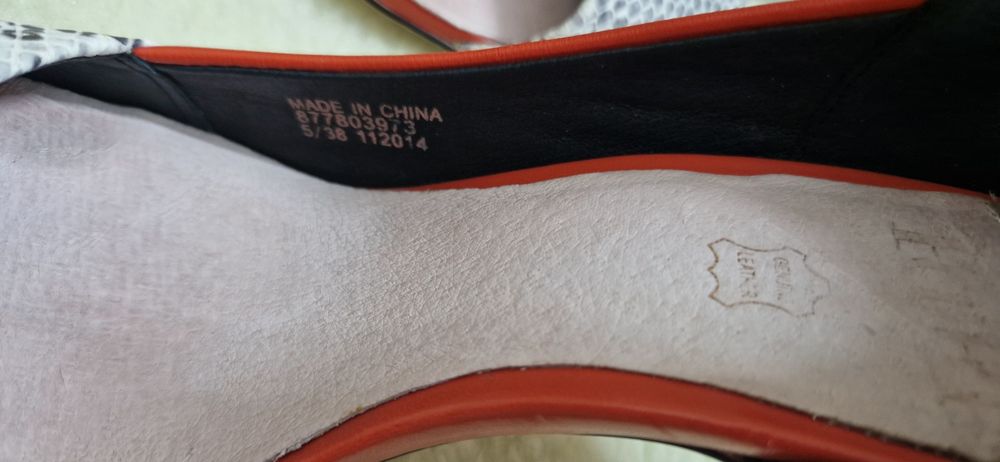 Женские кожаные туфли-лодочки Faith на высоком каблуке