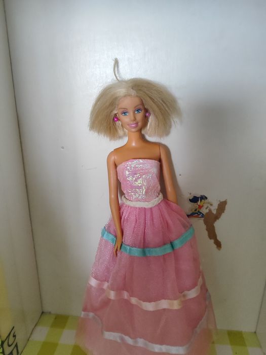 Várias Bonecas Barbies originais