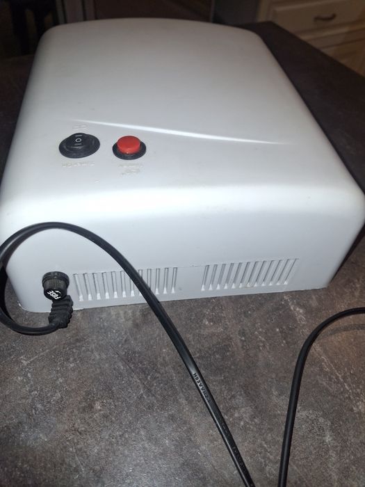 Лампа для маникюра