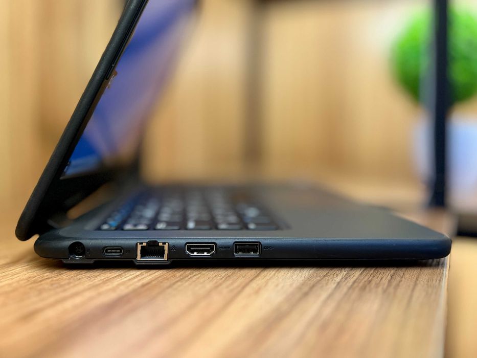 Сенсорний ноутбук Dell Latitude 3310/i3-8145U/16GB/SSD 512GB/13.3"FHD