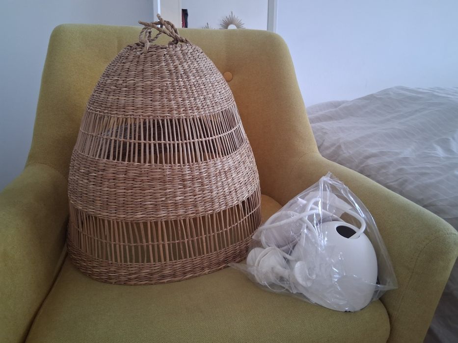 Candeiro e suporte Ikea novos