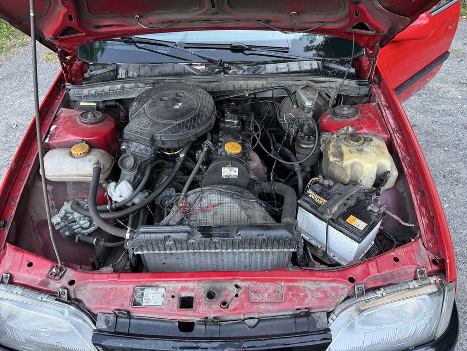 Opel Omega A.  1.8 газ/бенз.