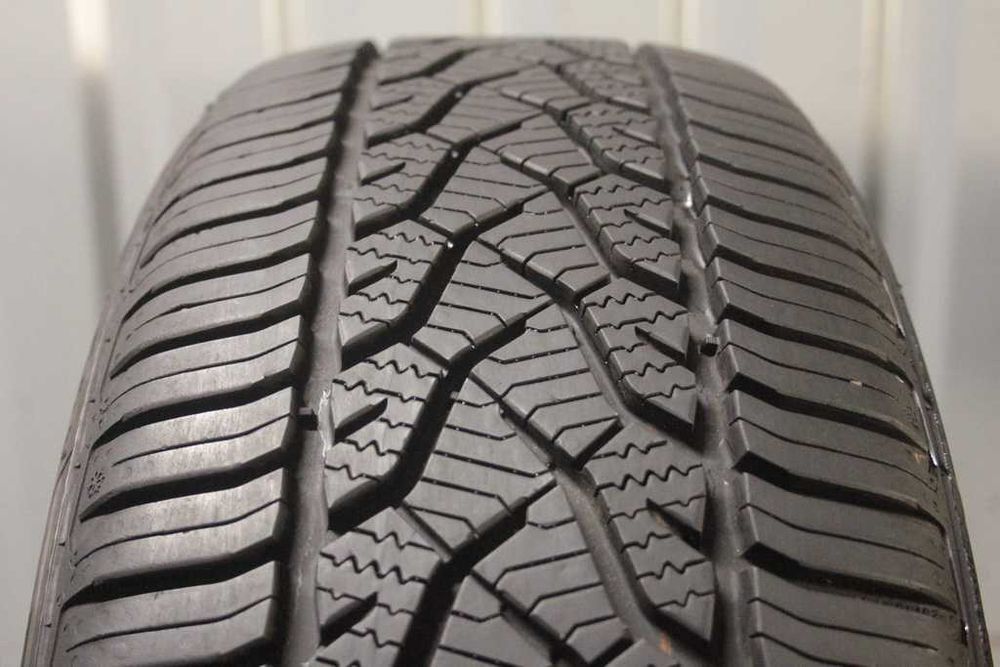205/50/17  Uniroyal Quartaris 5 205/50 R17 93W XL 2022r