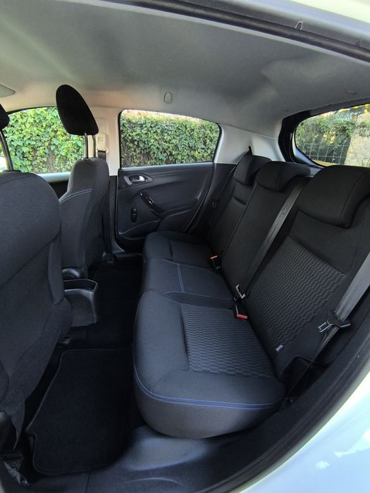 Peugeot 208 1.2 PureTech Style – Junho 2017