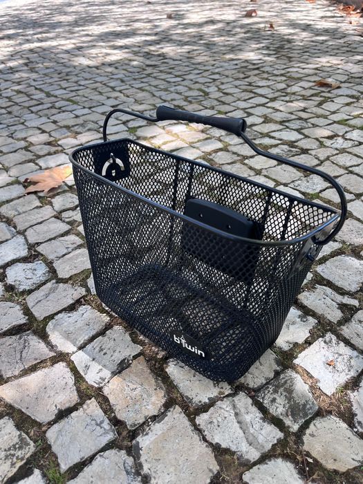 Bicicleta roda 20” com cesto amovível