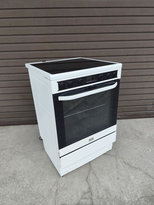 Wolnostojąca Kuchenka  Kuchnia Indukcyjna Płyta Piekarnik Piec Grill Voss Electrolux