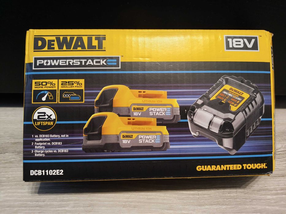 Zestaw Startowy z ładowarką 2A XR Multi Voltage DeWALT