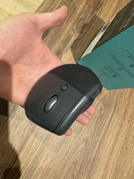 Rato Logitech Lift ergonomico
