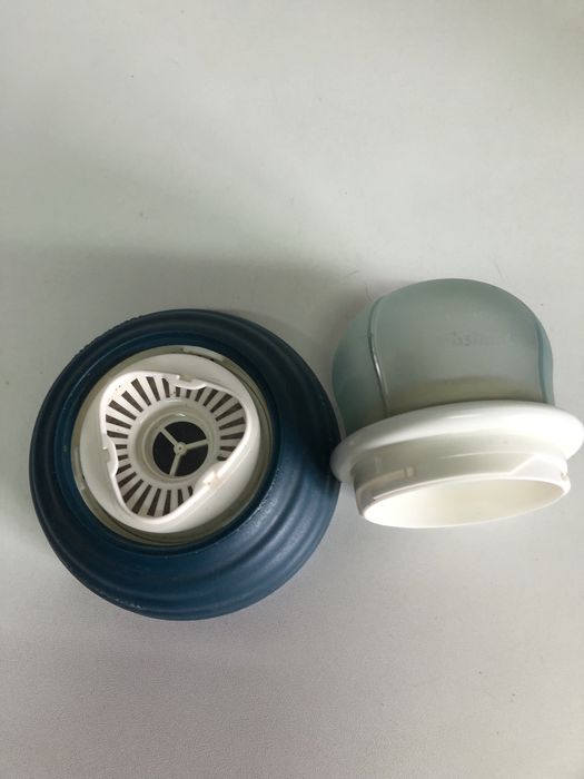 Peça para limpar cabeças de maquina barbear