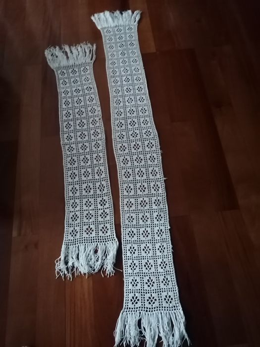 Conjuntos  de 2 /3 em crochê feito a mão , desde