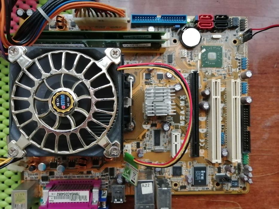 Комплект Asus M2A-MX + процессор АМД + память