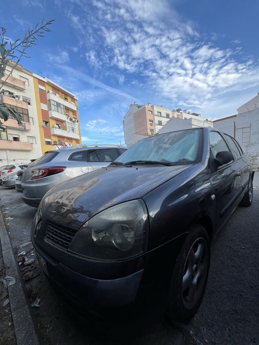 Renault Clio 1.2 55cv 199.000 km | Para Reparação ou Peças