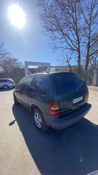 Крайслер вояджер