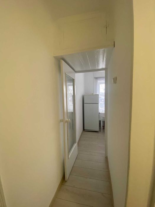 Продам 1-но кімнатну квартиру в центрі в цегляному будинку