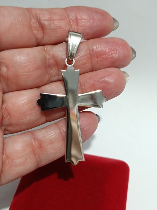 Srebrny wisiorek krzyż, srebro próby 925