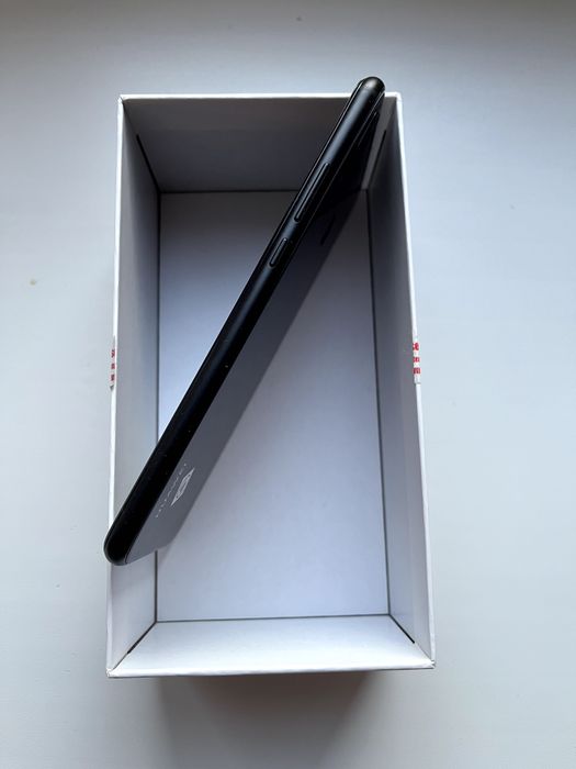 Huawei P Smart+ 4/64, робочий, є нюанси, торг