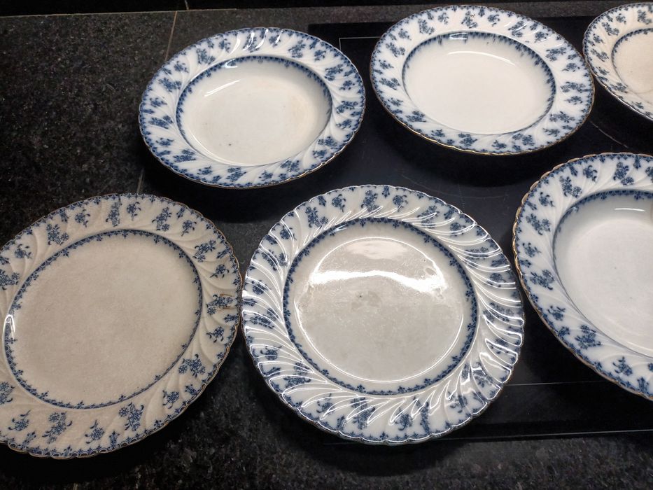 7  Pratos  da Marca João Cardoso - Lisbon