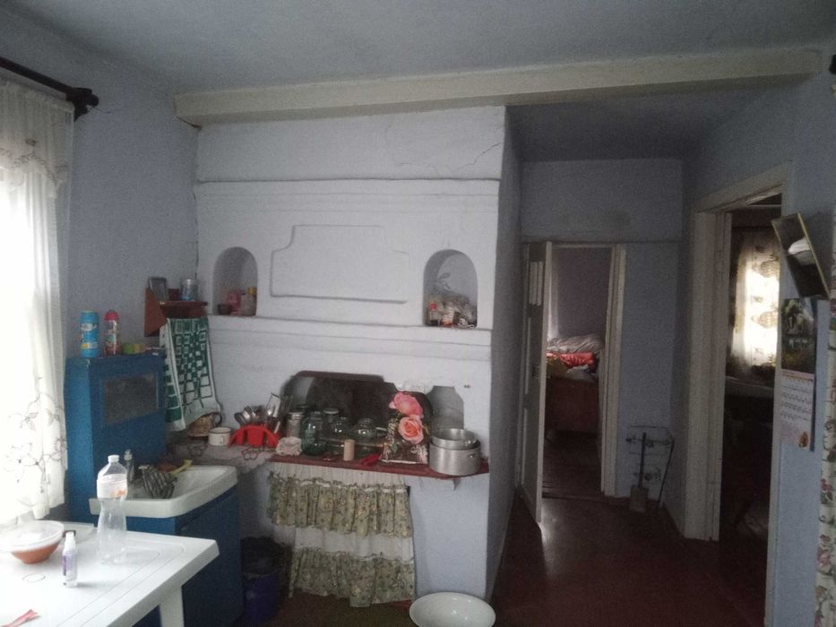 будинок с. Долина