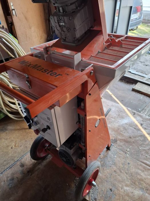 Машина штукатурка