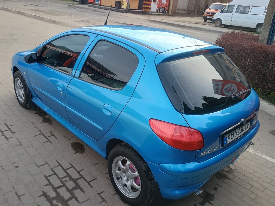 Пежо 206 1.4 автомат