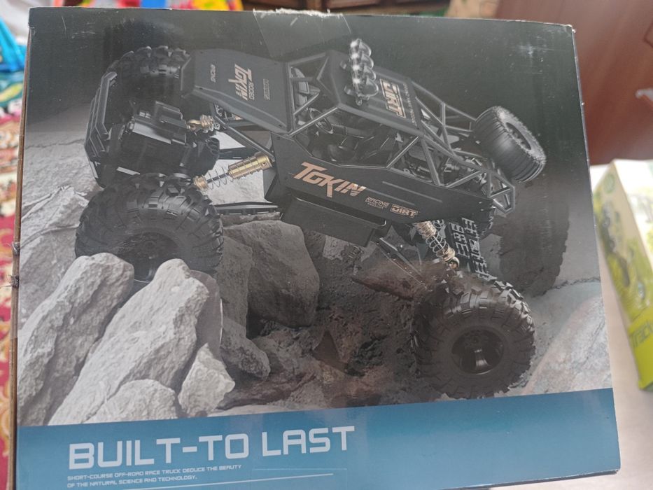 EDAXE Rock Storm 1:12; 4x4; 2.4 GHz; 2x1200nAh