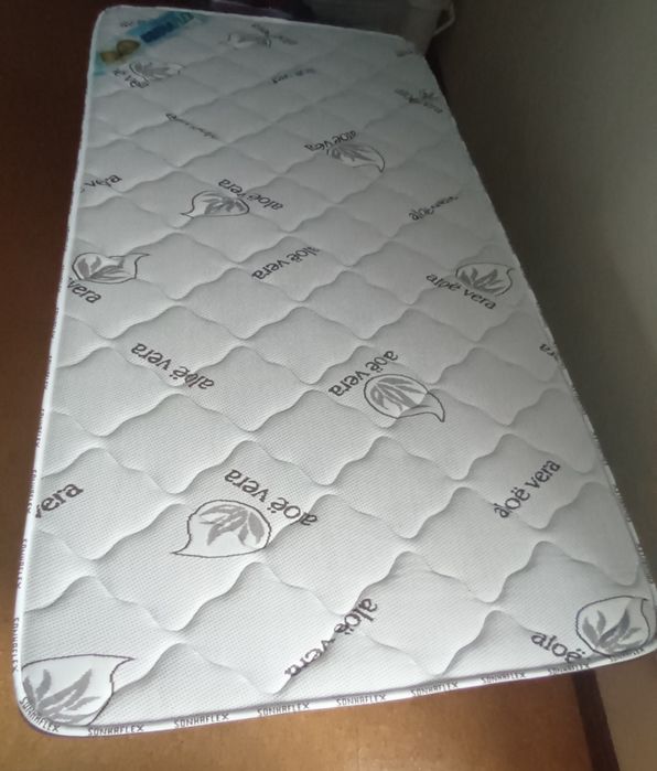 Conjunto de tapi e colchão