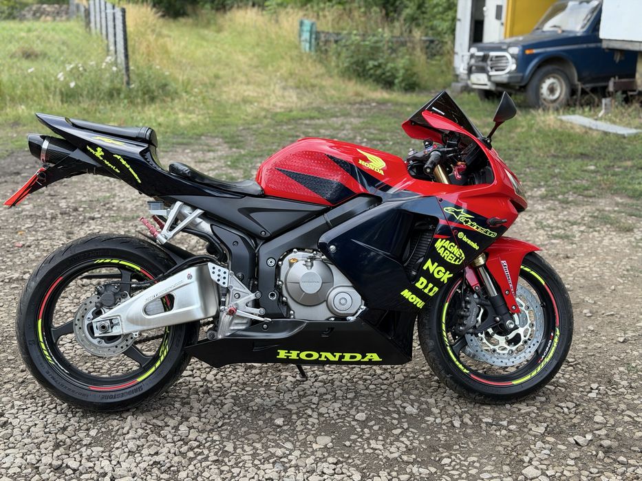 Honda cbr600rr sport