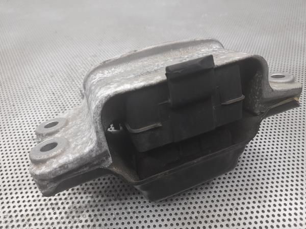Apoio da caixa VOLKSWAGEN Golf V (1K1)