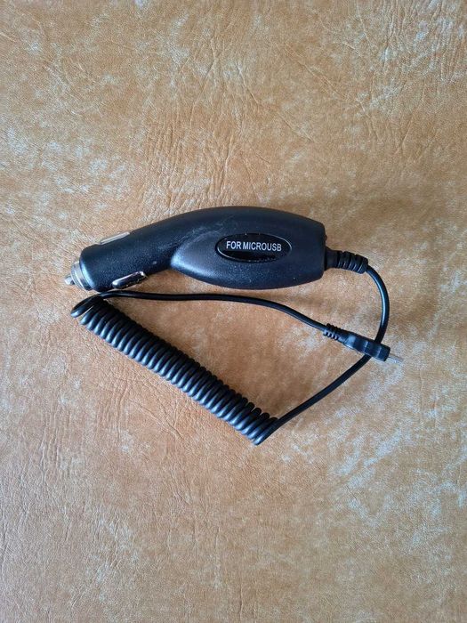 Telemóvel Samsung Galaxy Ace GT-S5830 com acessórios e cartão 8 GB