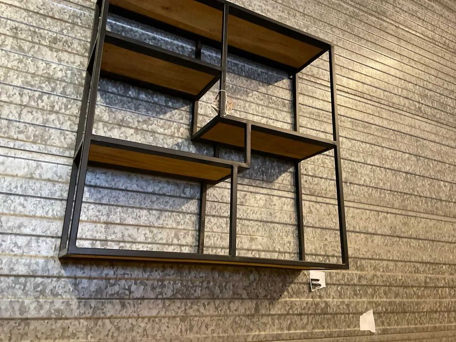 Nowy regał / półka ścienna loft – metal + drewno