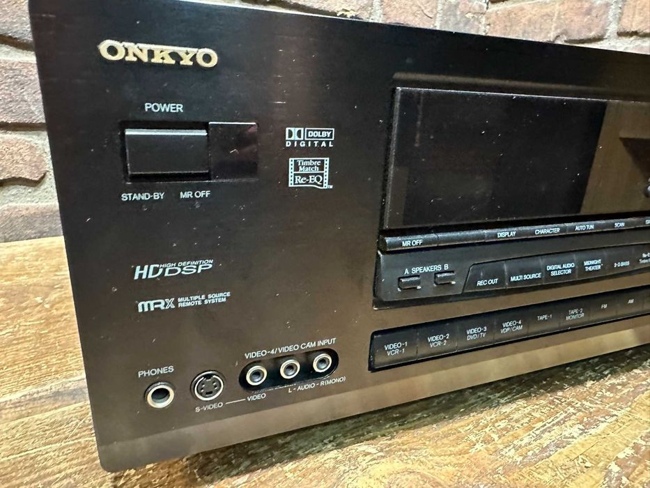 Amplituner Onkyo TX-DS 747