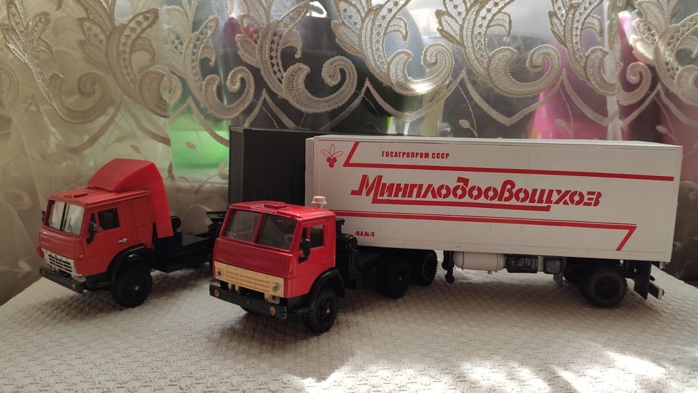Моделі 1:43 колекційні КАМАЗ