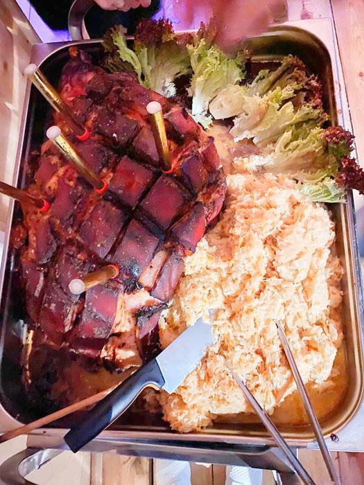 Pieczone Udo... udziec, noga, szynka wieprzowa .