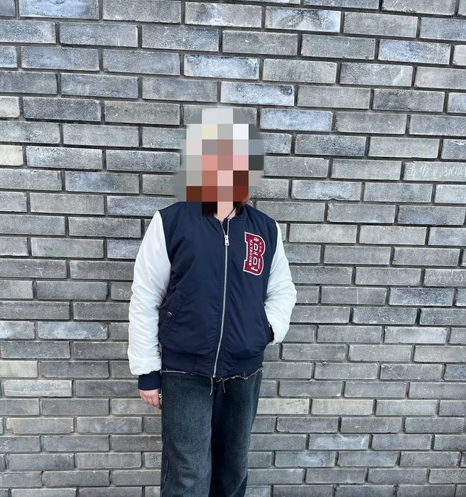 Куртка бомбер жіноча