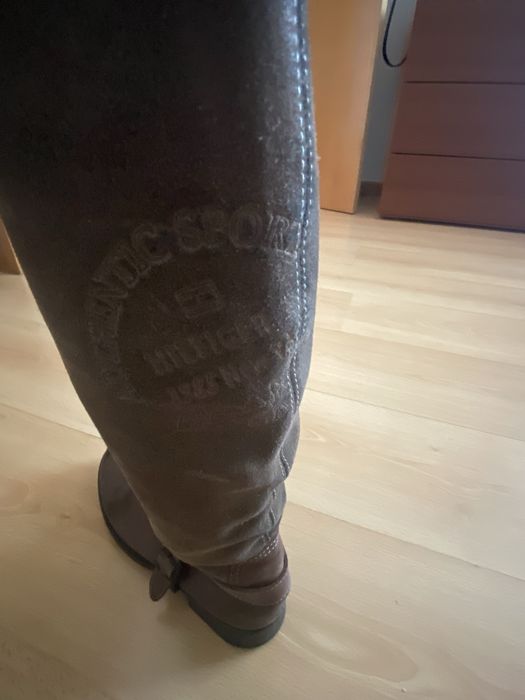 Botas cano alto da Tommy Hilfiger