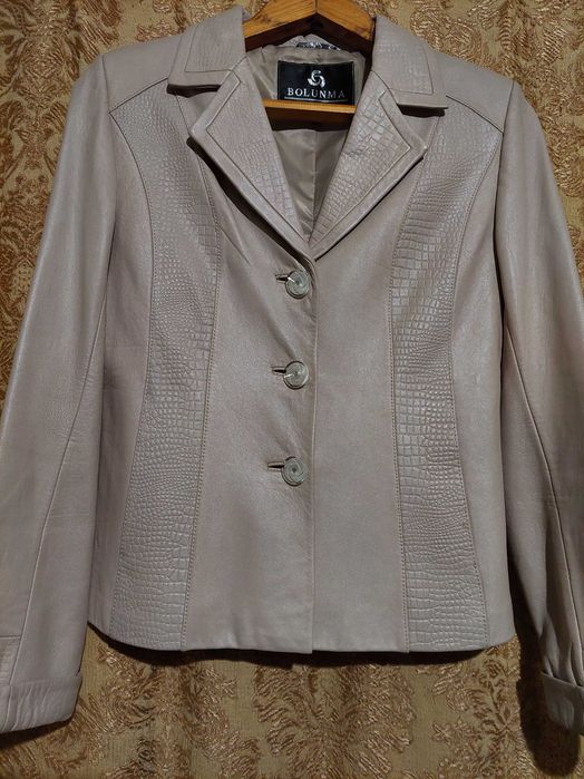 Натуральна шкіряна куртка-жакет. розмір 44-46.