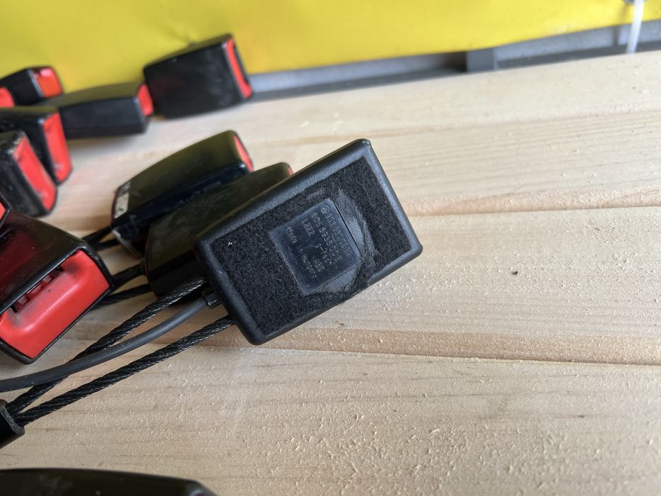 Ремені безпеки  Mercedes Sprinter Vito Viano w639-906-907-910-w447