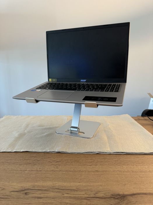 Computer/Tablet Support449401180861900800